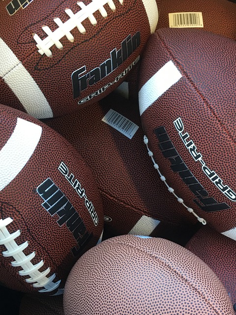 国足至少要 国足至少要